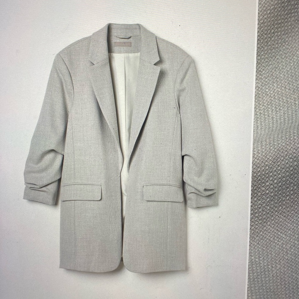 Used in good condition H&M Gathered-sleeve Blazer in Light Gray Size XL